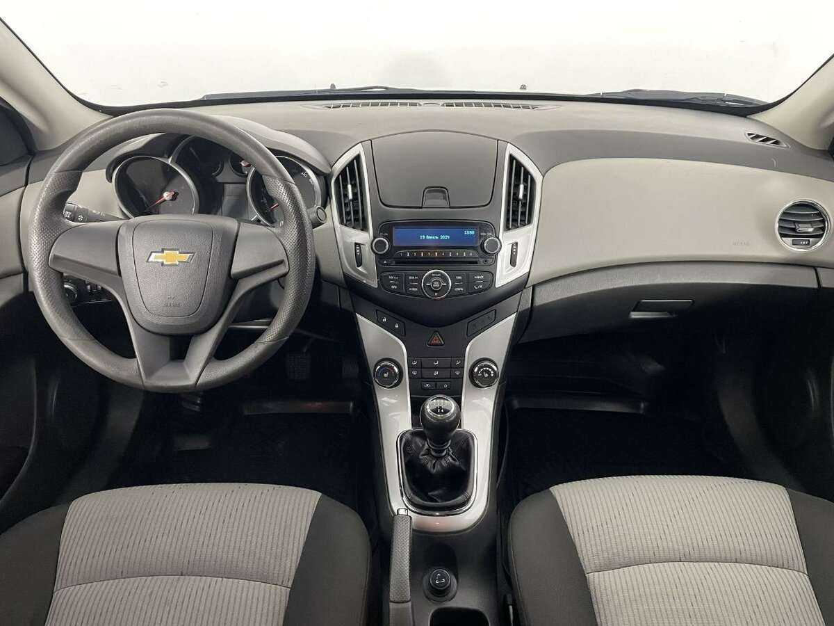 Купить Chevrolet Cruze, 2014, 140 349 км, фото №7