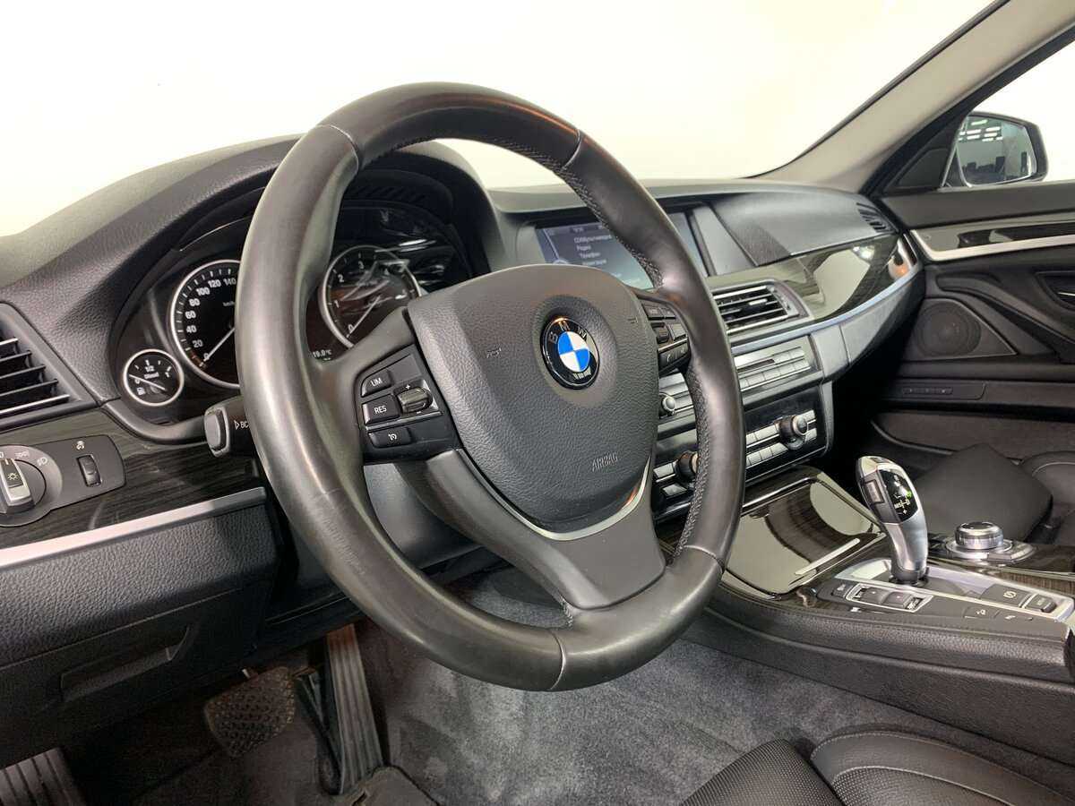 Купить BMW 5 серии 530d, 2012, 209 115 км, фото №9
