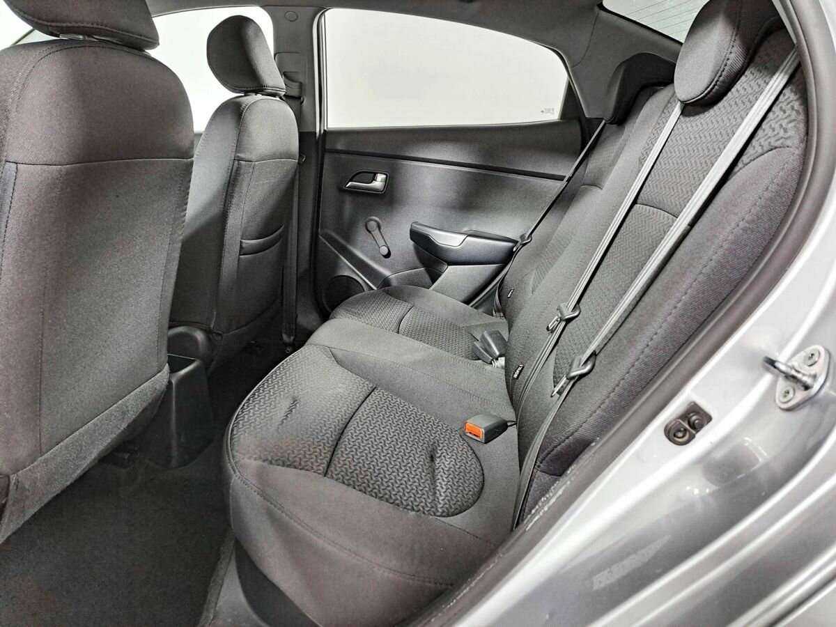 Купить Kia Rio, 2015, 181 238 км, фото №10