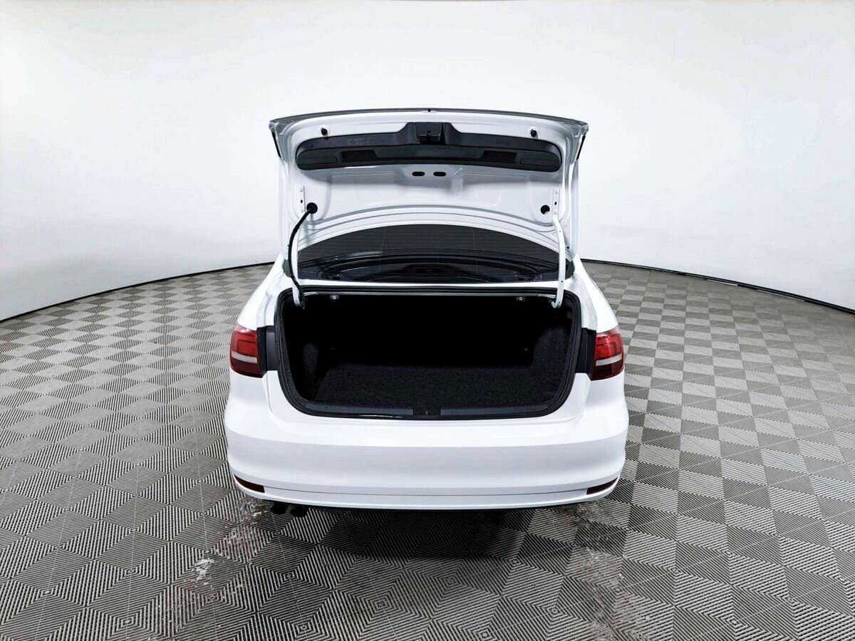 Купить Volkswagen Jetta, 2016, 105 363 км, фото №10