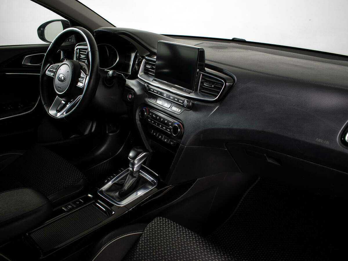Купить Kia Ceed, 2018, 173 718 км, фото №9