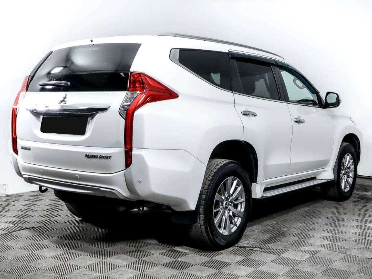 Купить Mitsubishi Pajero Sport, 2017, 165 900 км, фото №4