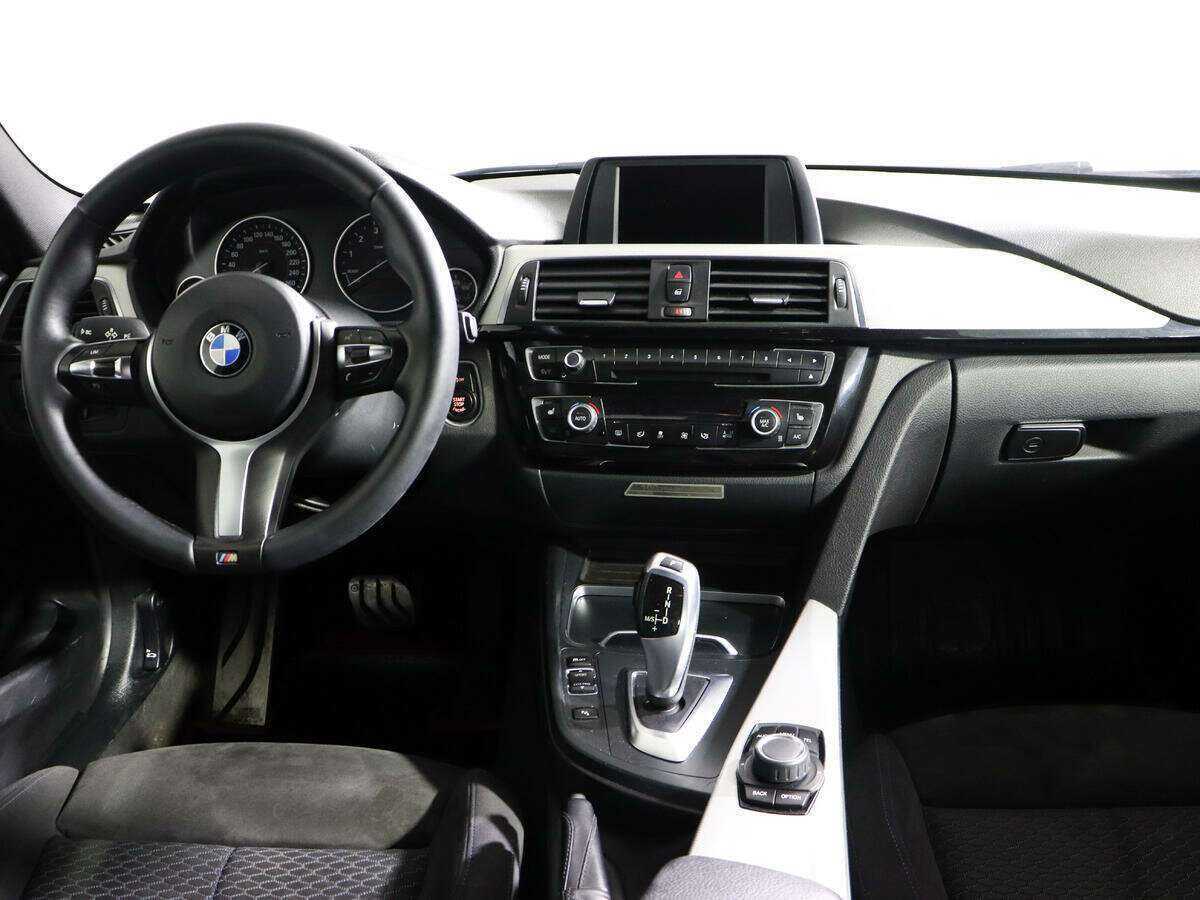 Купить BMW 3 серии 320i xDrive, 2016, 139 605 км, фото №12