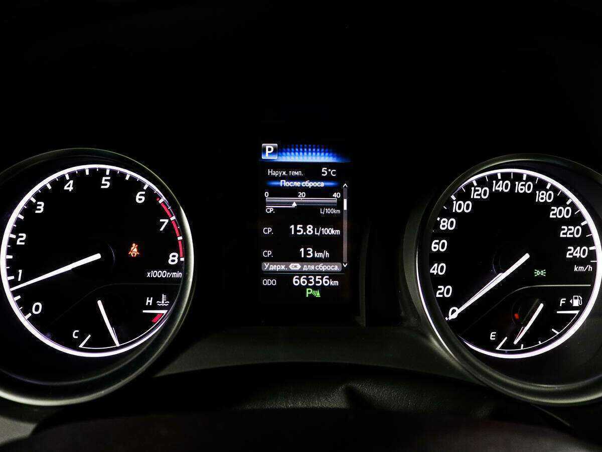 Купить Toyota Camry, 2020, 66 500 км, фото №11