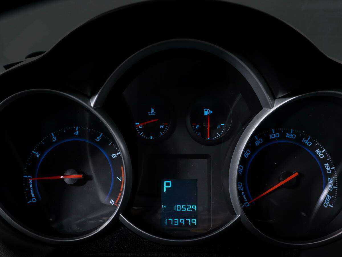 Купить Chevrolet Cruze, 2012, 173 978 км, фото №11