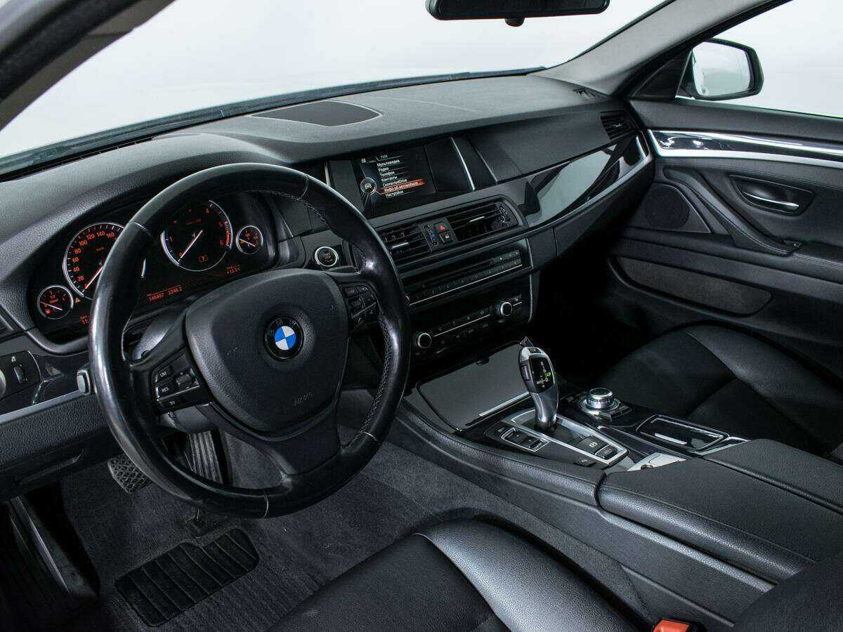 Купить BMW 5 серии 520d, 2016, 146 400 км, фото №13