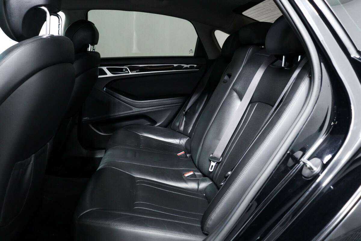 Купить Hyundai Genesis, 2016, 274 588 км, фото №12