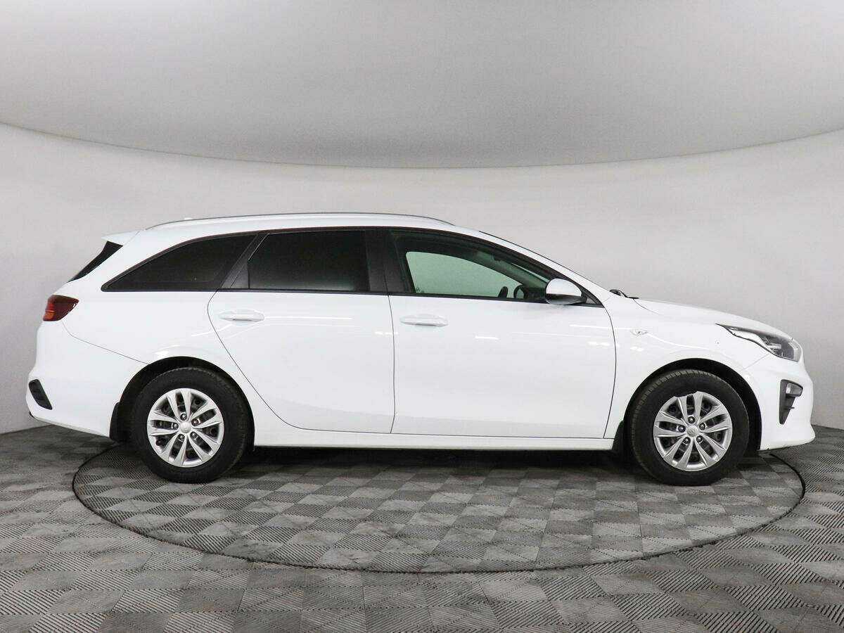 Купить Kia Ceed, 2019, 81 030 км, фото №4