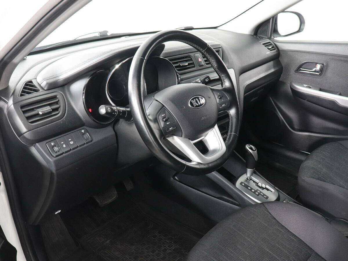 Купить Kia Rio 6-speed, 2014, 75 100 км, фото №9