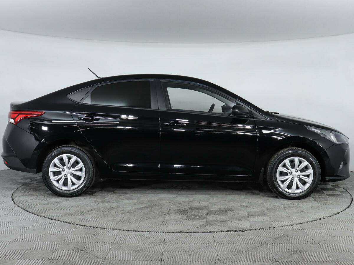 Купить Hyundai Solaris, 2021, 38 717 км, фото №4