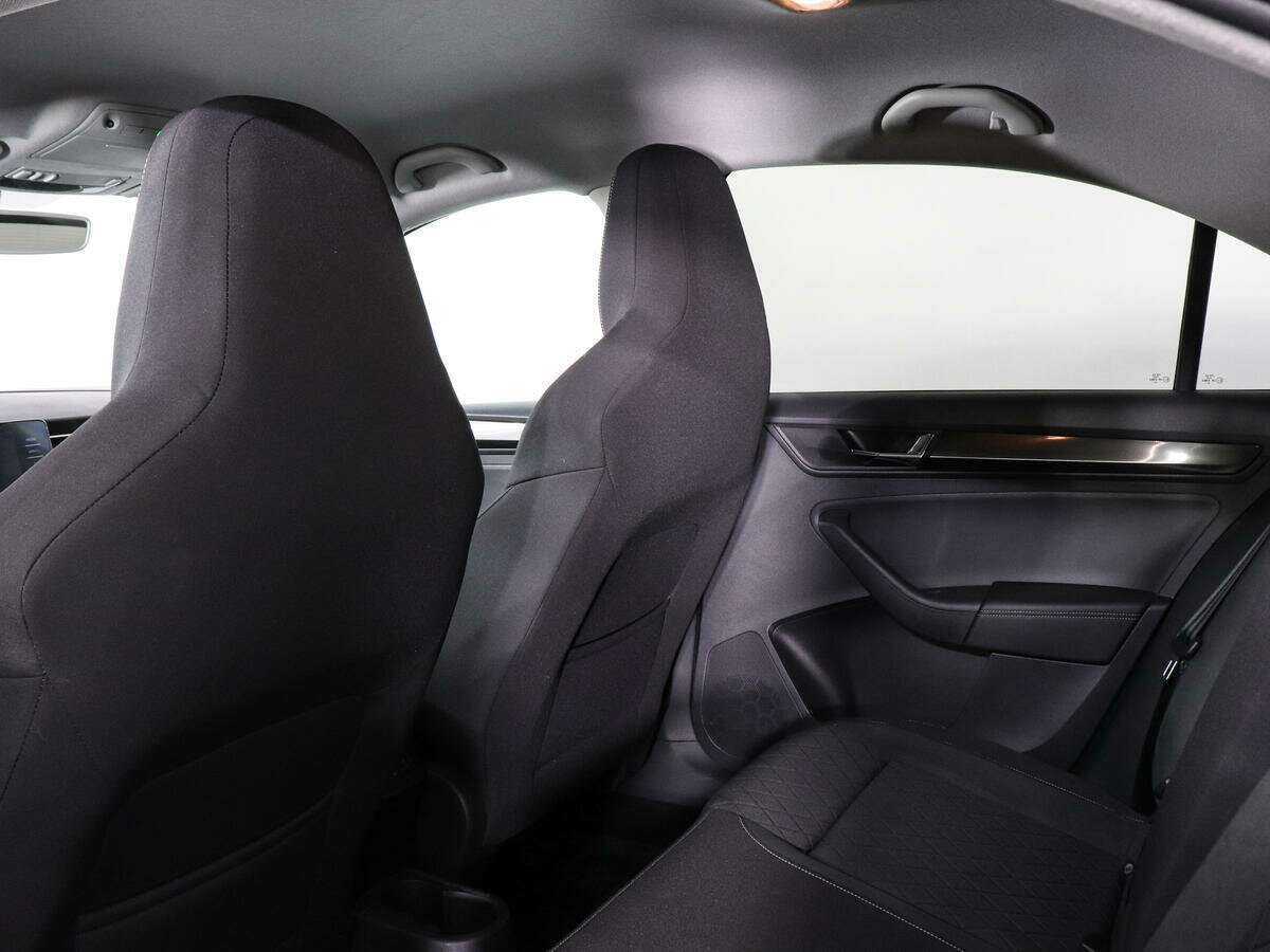 Купить Skoda Rapid, 2020, 101 318 км, фото №8