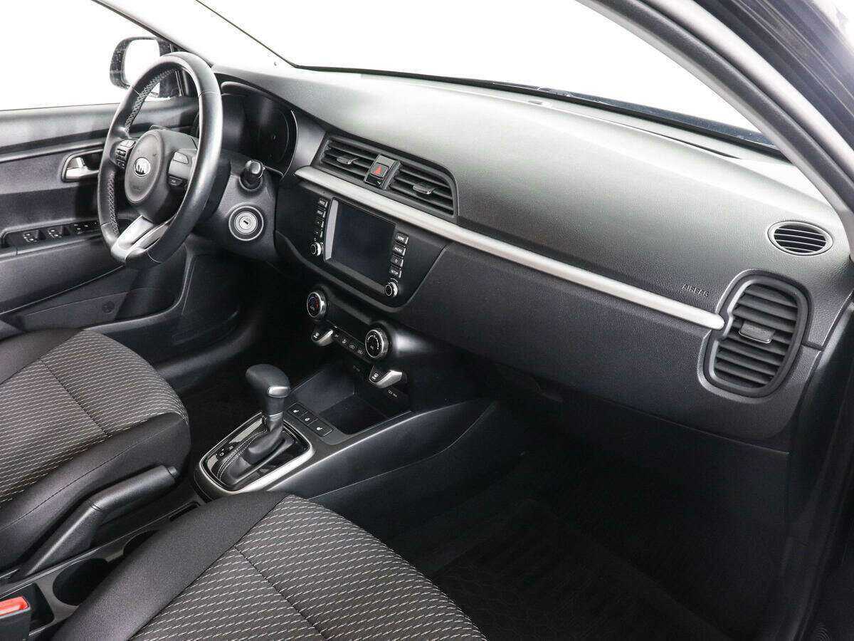 Купить Kia Rio X-Line, 2019, 50 000 км, фото №10