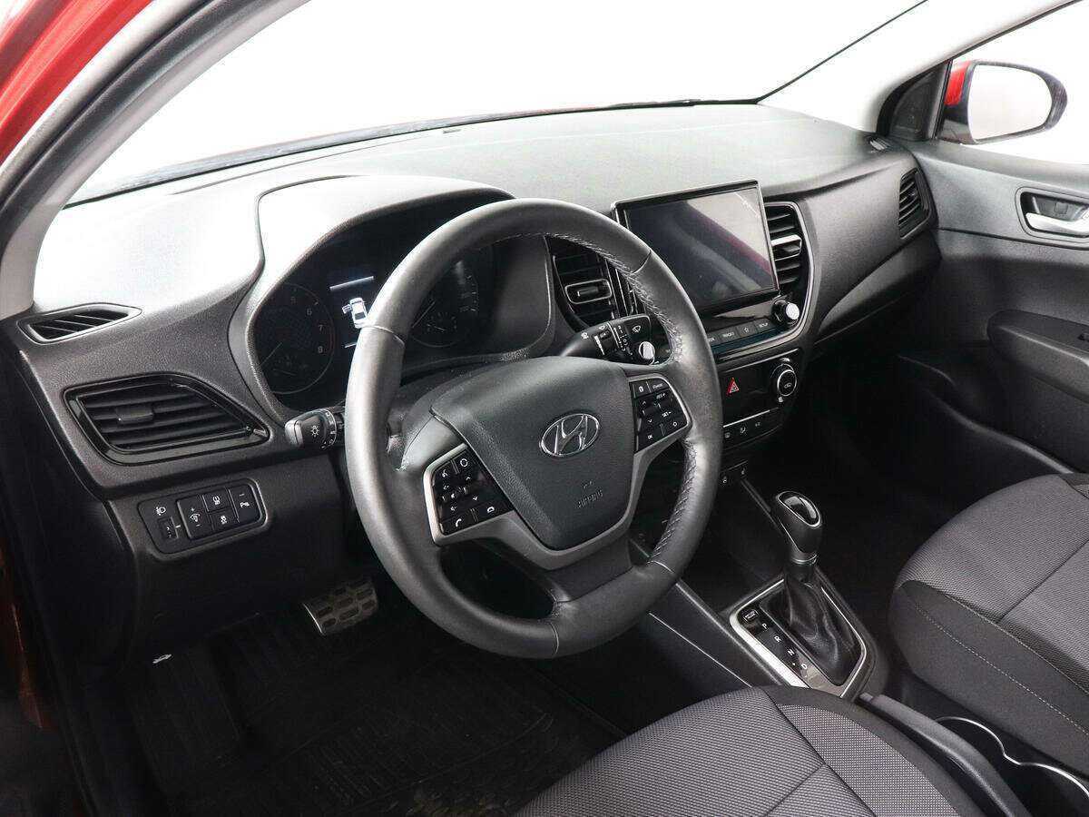 Купить Hyundai Solaris, 2021, 35 830 км, фото №8