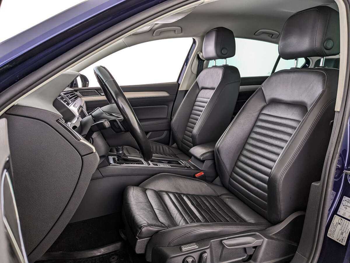 Купить Volkswagen Passat, 2019, 142 327 км, фото №16