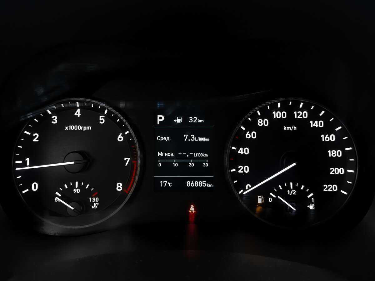 Купить Hyundai Solaris, 2018, 86 879 км, фото №12