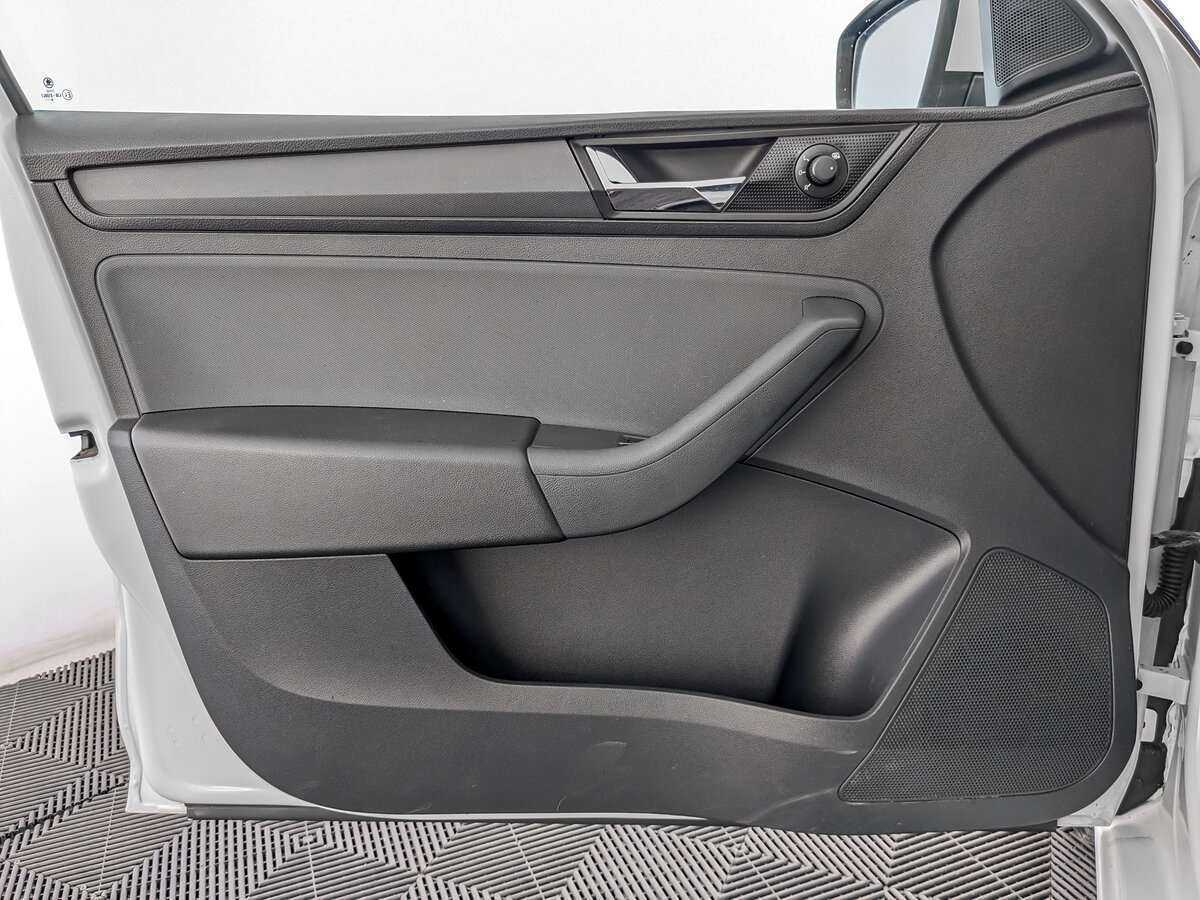 Купить Skoda Rapid, 2018, 112 381 км, фото №15