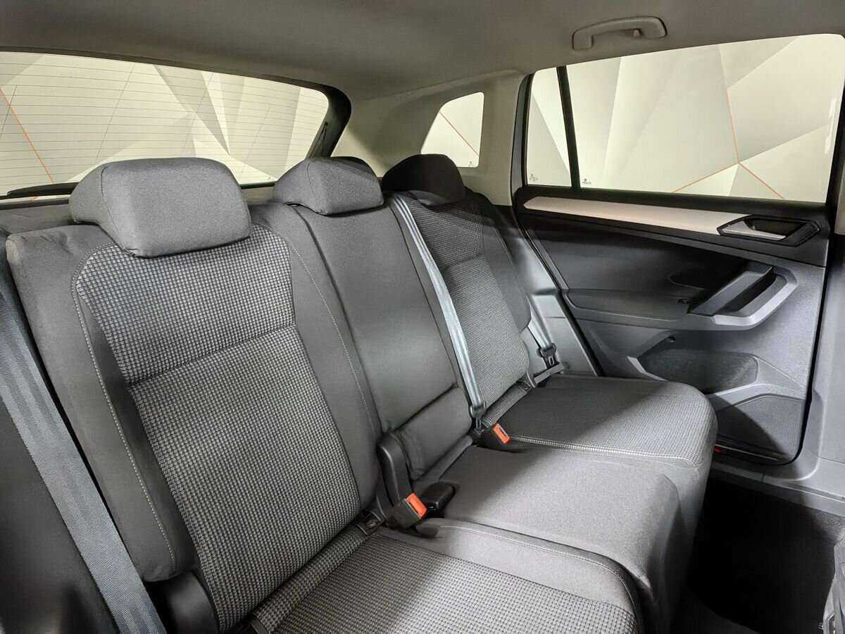 Купить Volkswagen Tiguan, 2020, 60 781 км, фото №17