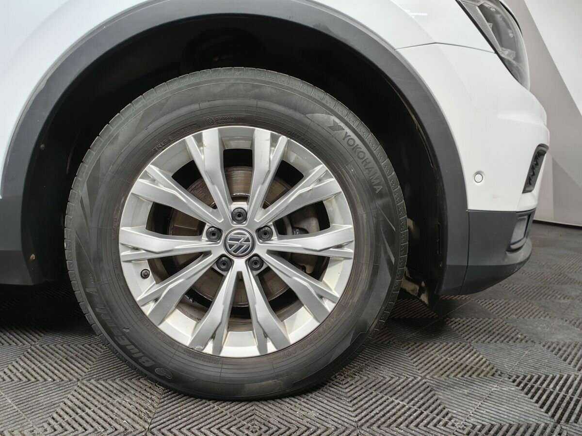 Купить Volkswagen Tiguan, 2018, 133 225 км, фото №15