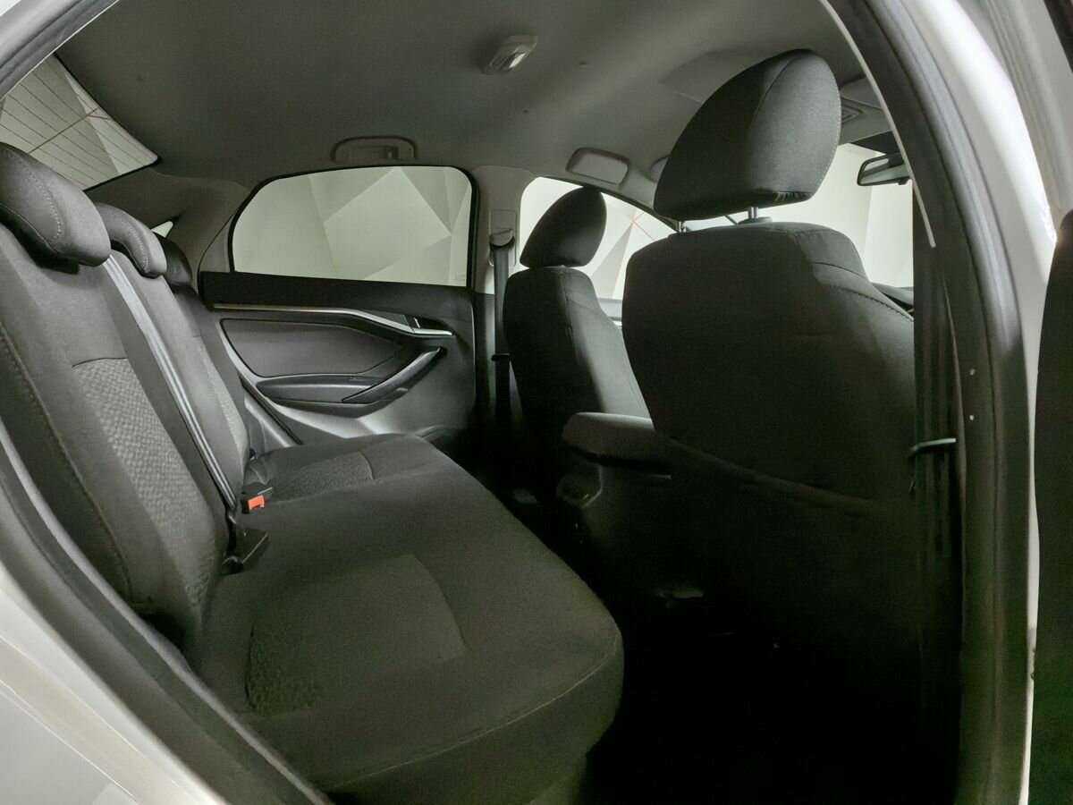 Купить Lada (ВАЗ) Vesta, 2018, 49 918 км, фото №11