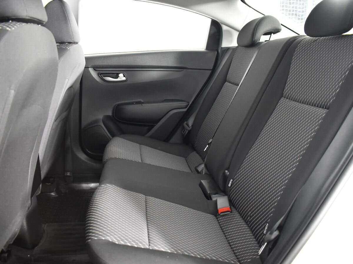 Купить Kia Rio, 2019, 43 246 км, фото №15