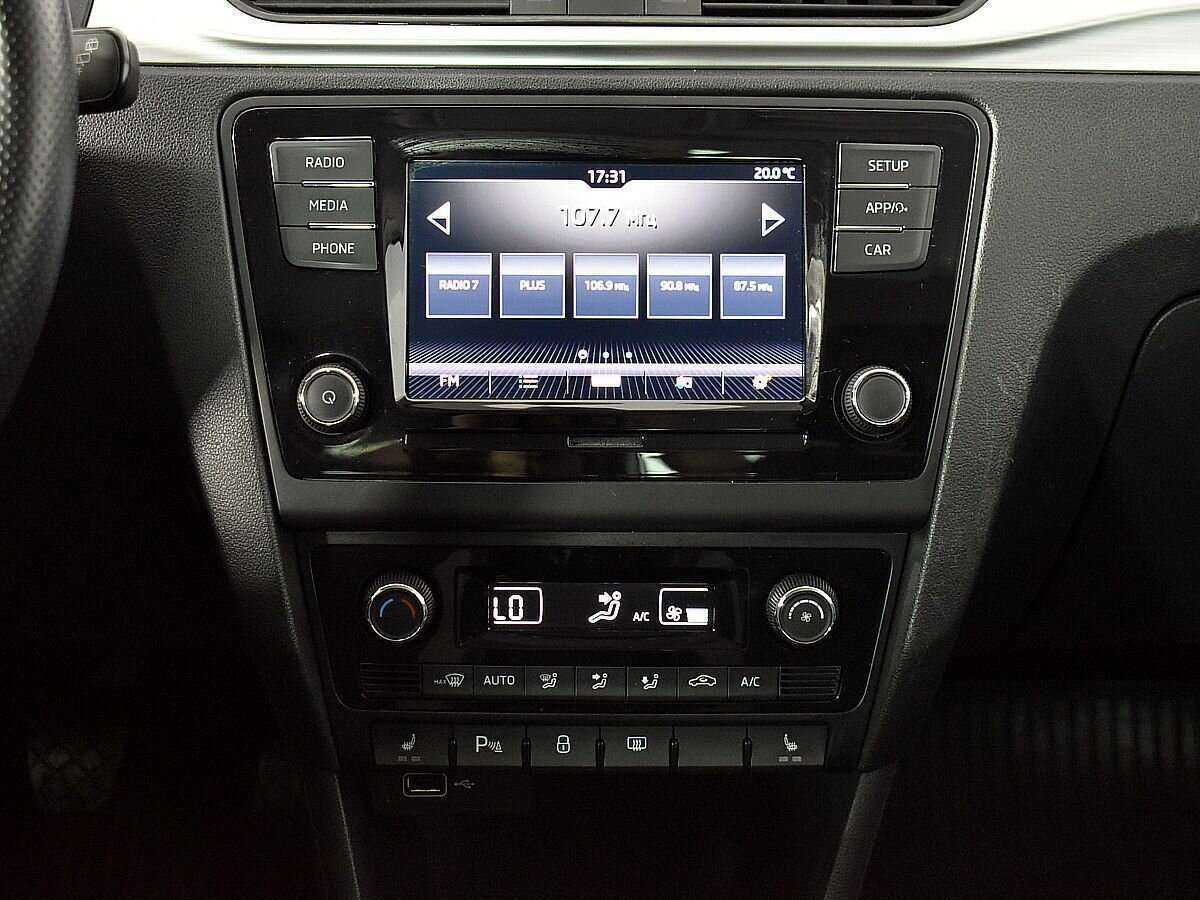 Купить Skoda Rapid, 2019, 41 954 км, фото №11