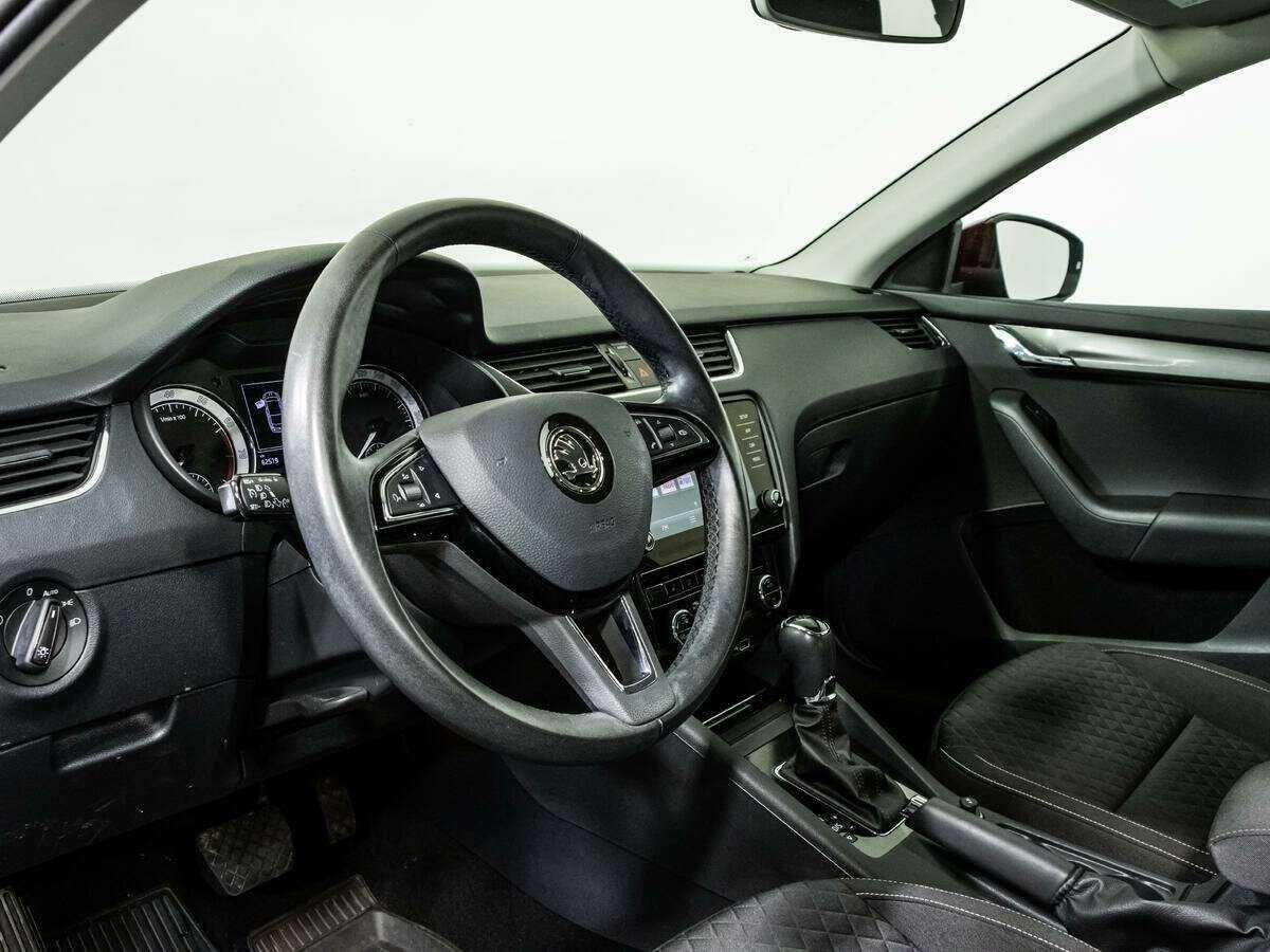 Купить Skoda Octavia, 2018, 62 463 км, фото №11