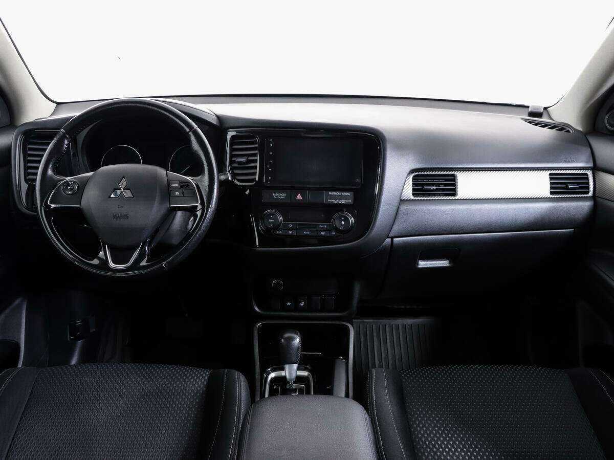 Купить Mitsubishi Outlander, 2018, 203 347 км, фото №8