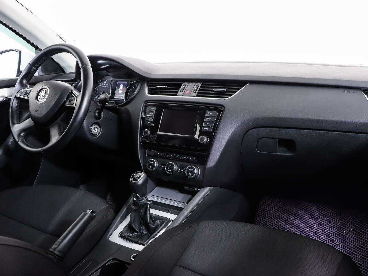 Купить Skoda Octavia, 2015, 225 559 км, фото №7