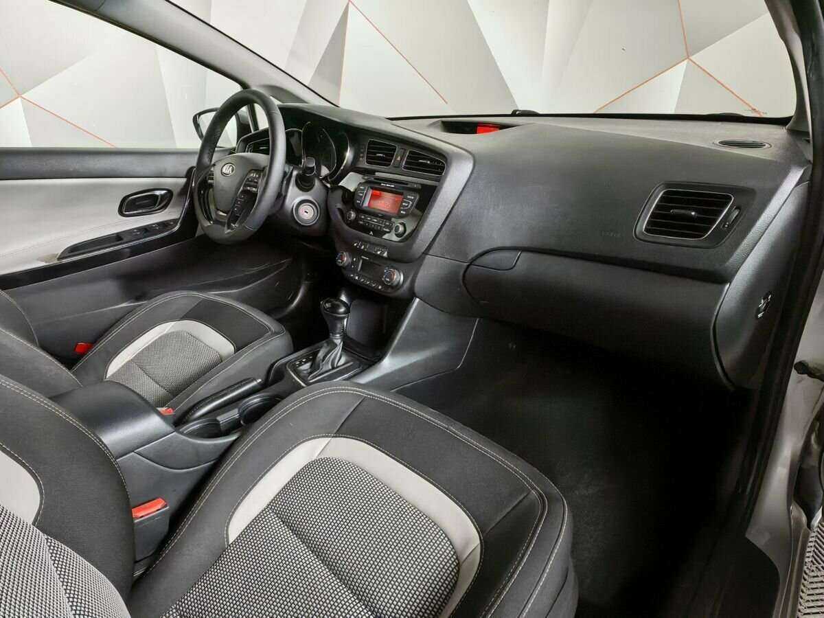 Купить Kia Ceed, 2015, 167 333 км, фото №8