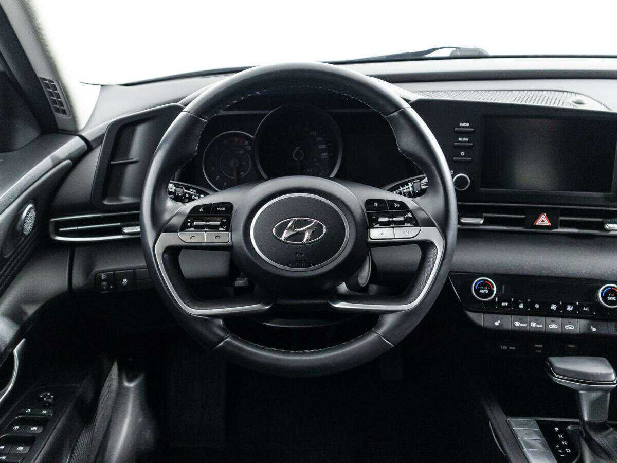 Купить Hyundai Elantra, 2021, 47 197 км, фото №18