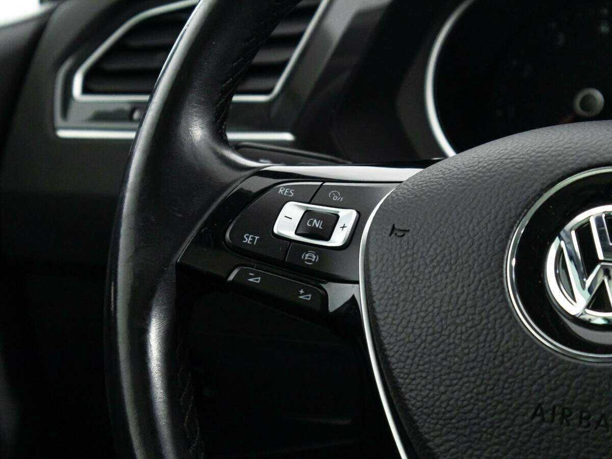 Купить Volkswagen Tiguan L, 2019, 74 014 км, фото №18