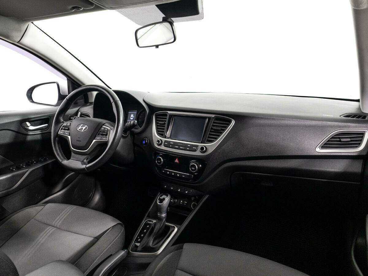 Купить Hyundai Solaris, 2018, 74 005 км, фото №9