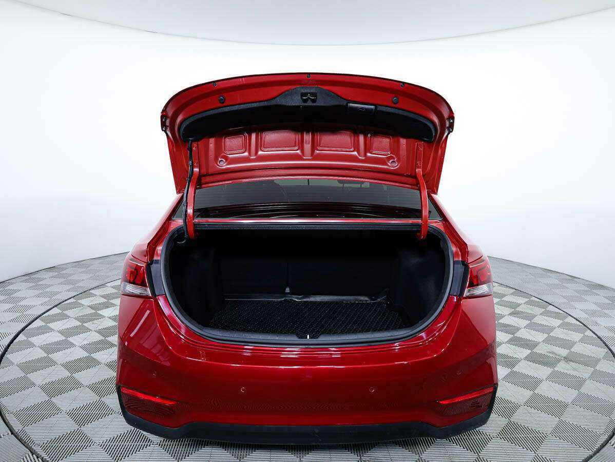 Купить Hyundai Solaris, 2017, 64 675 км, фото №19