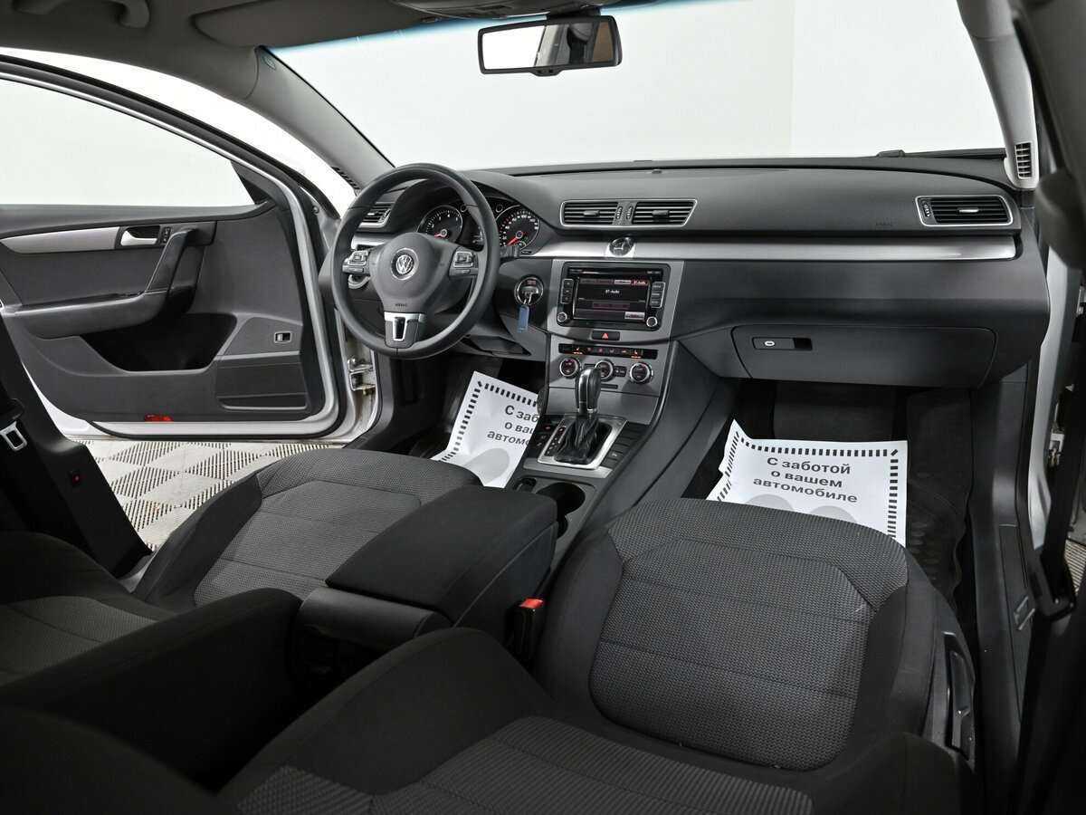 Купить Volkswagen Passat, 2014, 120 000 км, фото №5