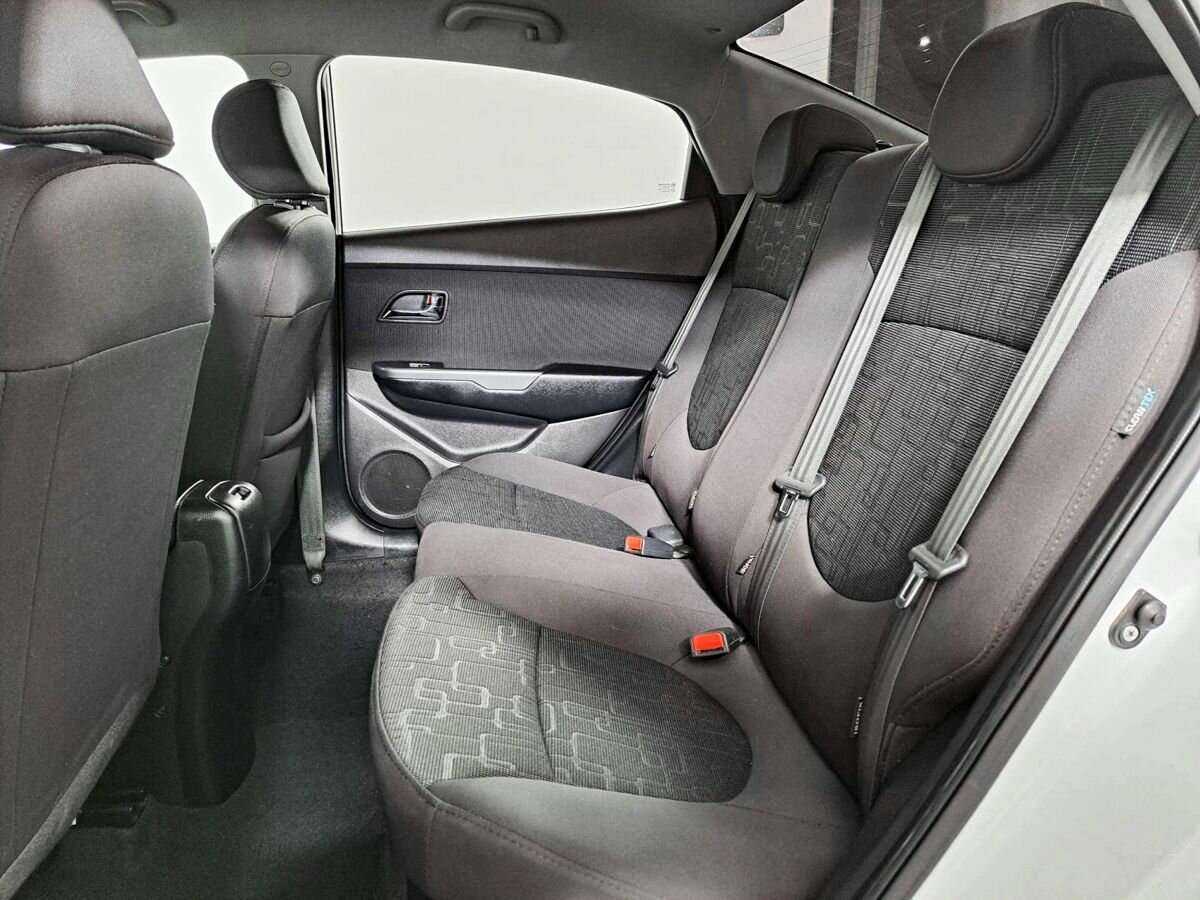 Купить Kia Rio 6-speed, 2014, 88 236 км, фото №9