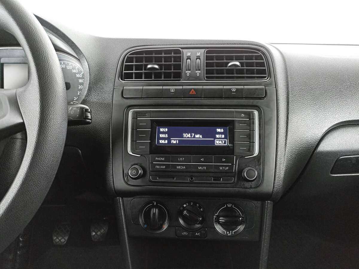 Купить Volkswagen Polo, 2018, 83 023 км, фото №12