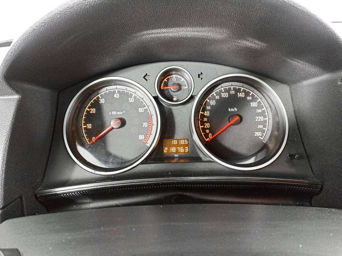 Купить Opel Astra, 2013, 218 764 км, фото №11