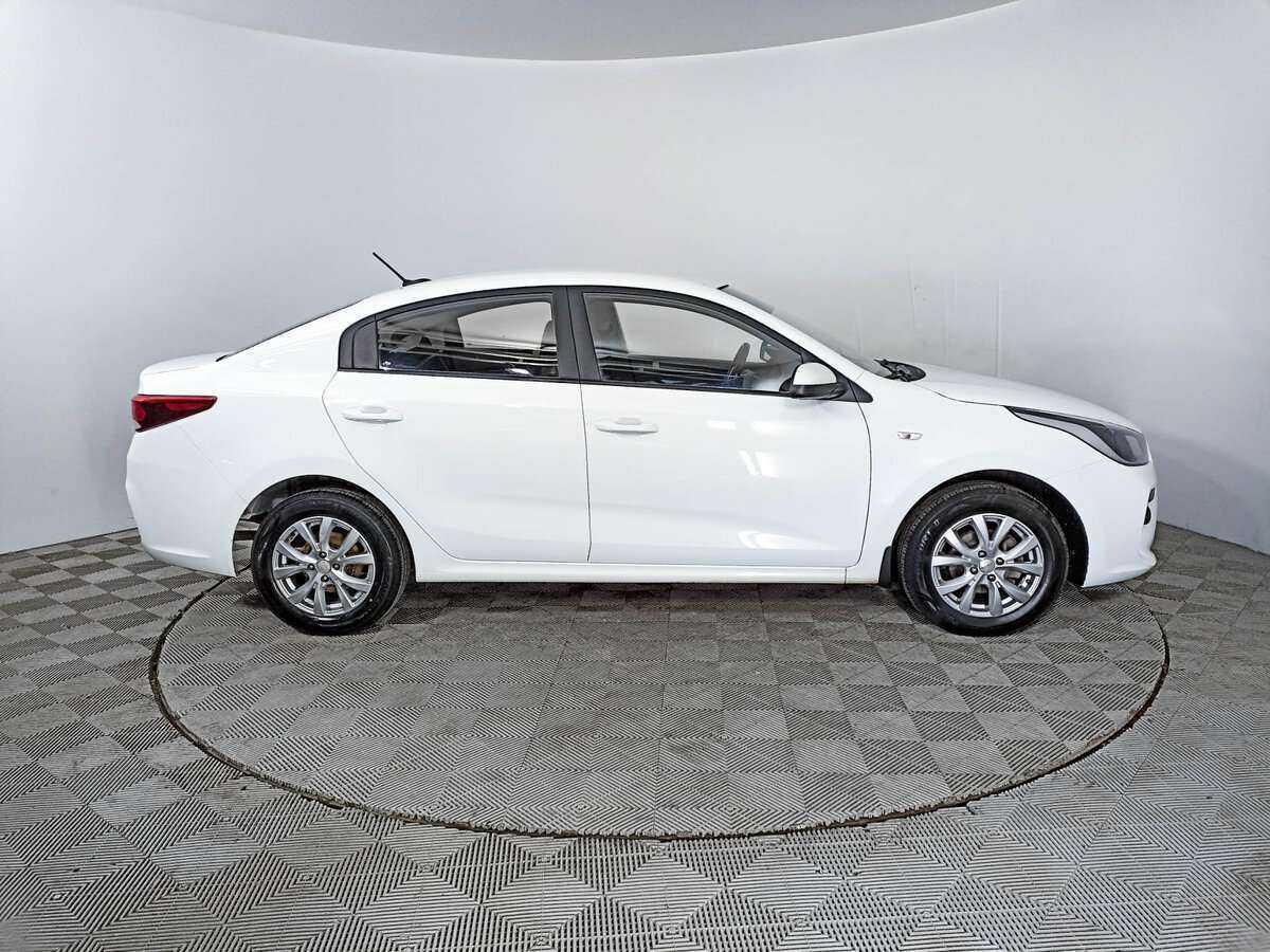 Купить Kia Rio, 2018, 113 003 км, фото №4