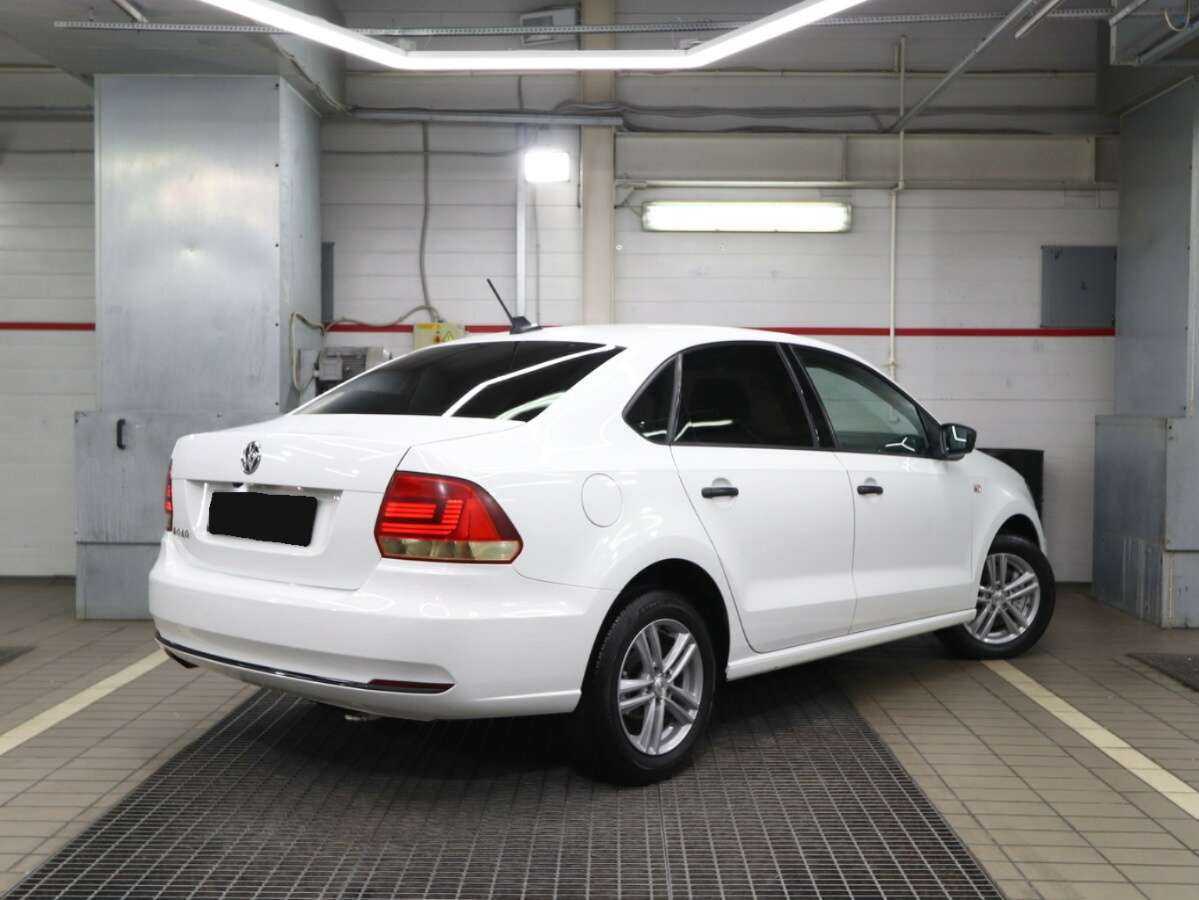 Купить Volkswagen Polo, 2017, 154 000 км, фото №4