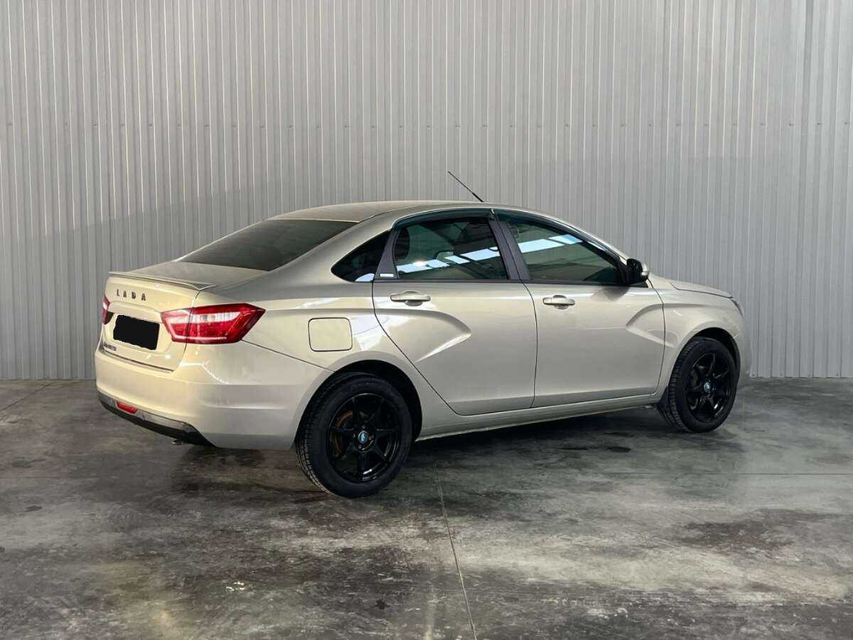 Купить Lada (ВАЗ) Vesta, 2017, 136 873 км, фото №5