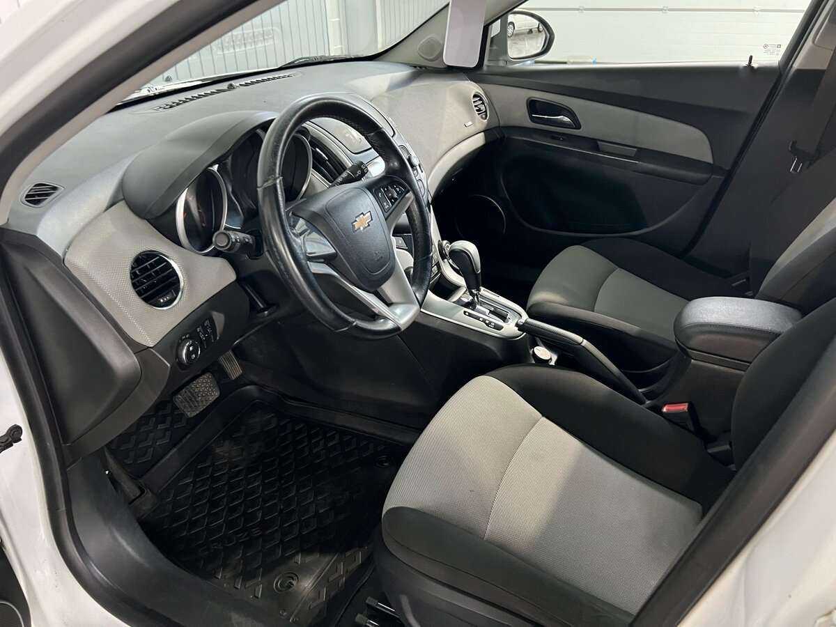 Купить Chevrolet Cruze, 2013, 158 504 км, фото №10