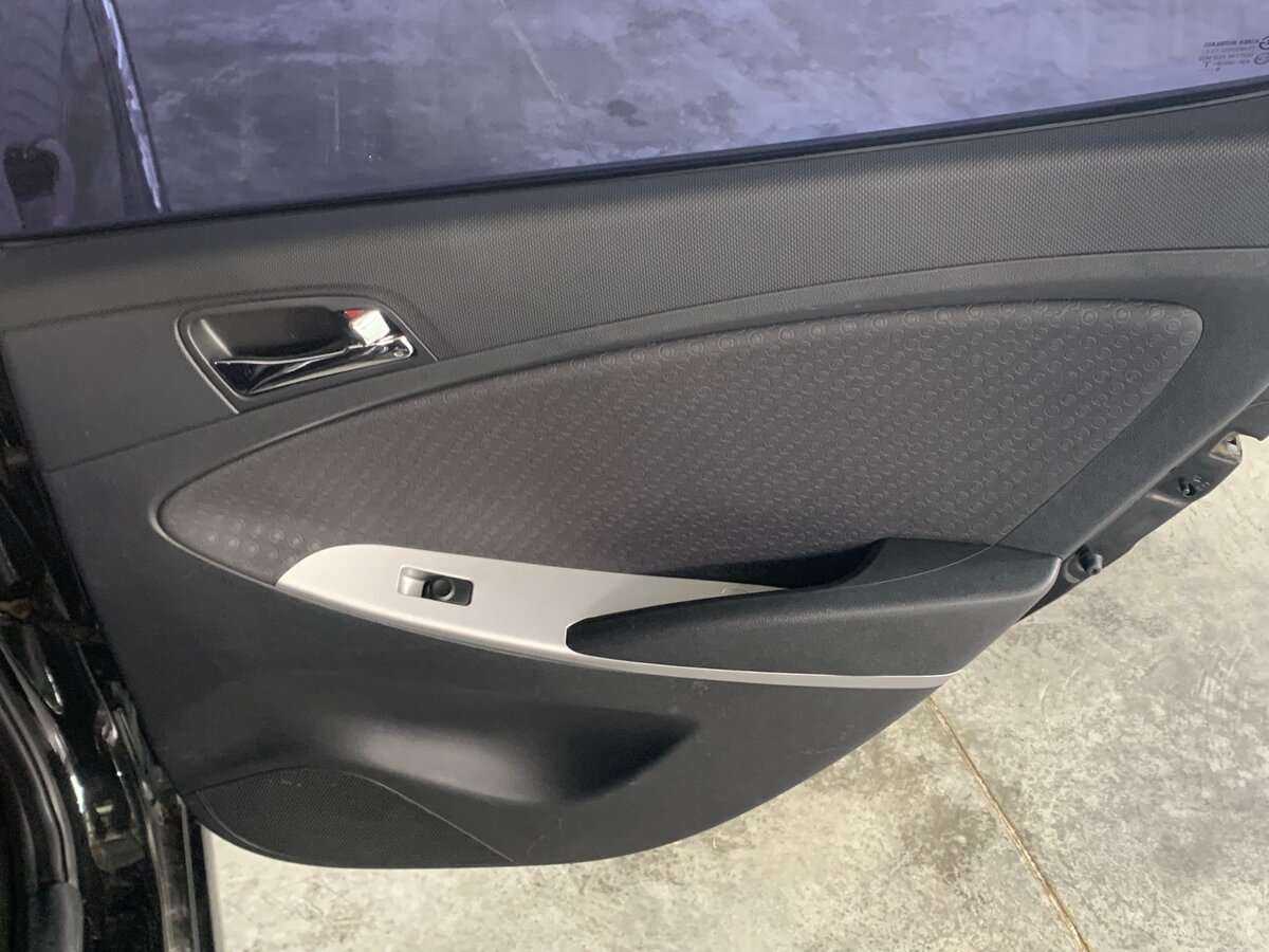 Купить Hyundai Solaris, 2012, 167 017 км, фото №18