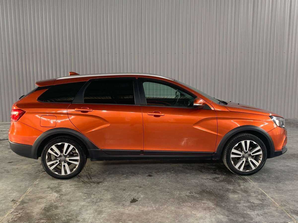 Купить Lada (ВАЗ) Vesta SW Cross, 2019, 87 000 км, фото №4