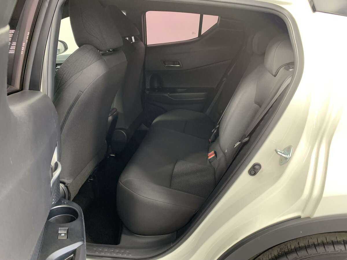 Купить Toyota C-HR, 2019, 91 103 км, фото №10