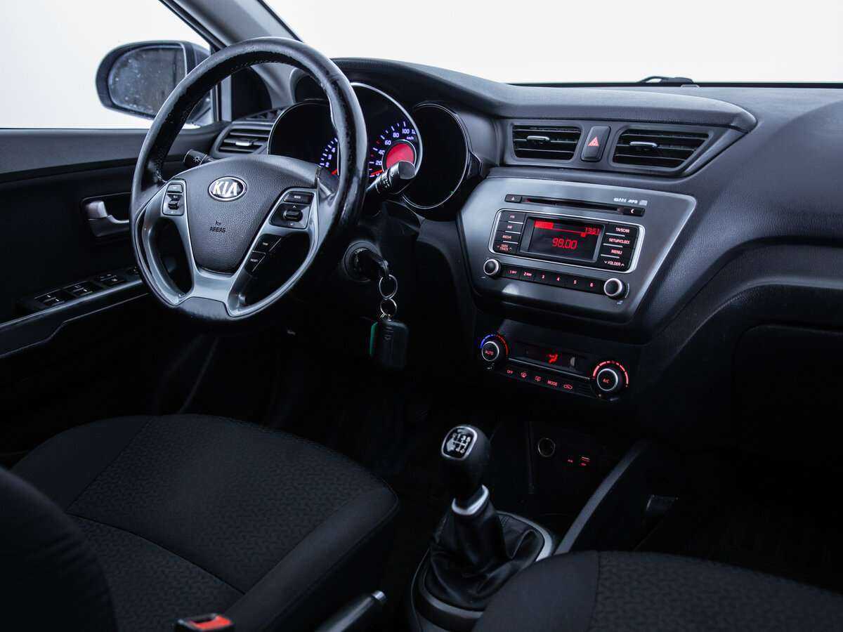 Купить Kia Rio, 2017, 138 126 км, фото №11