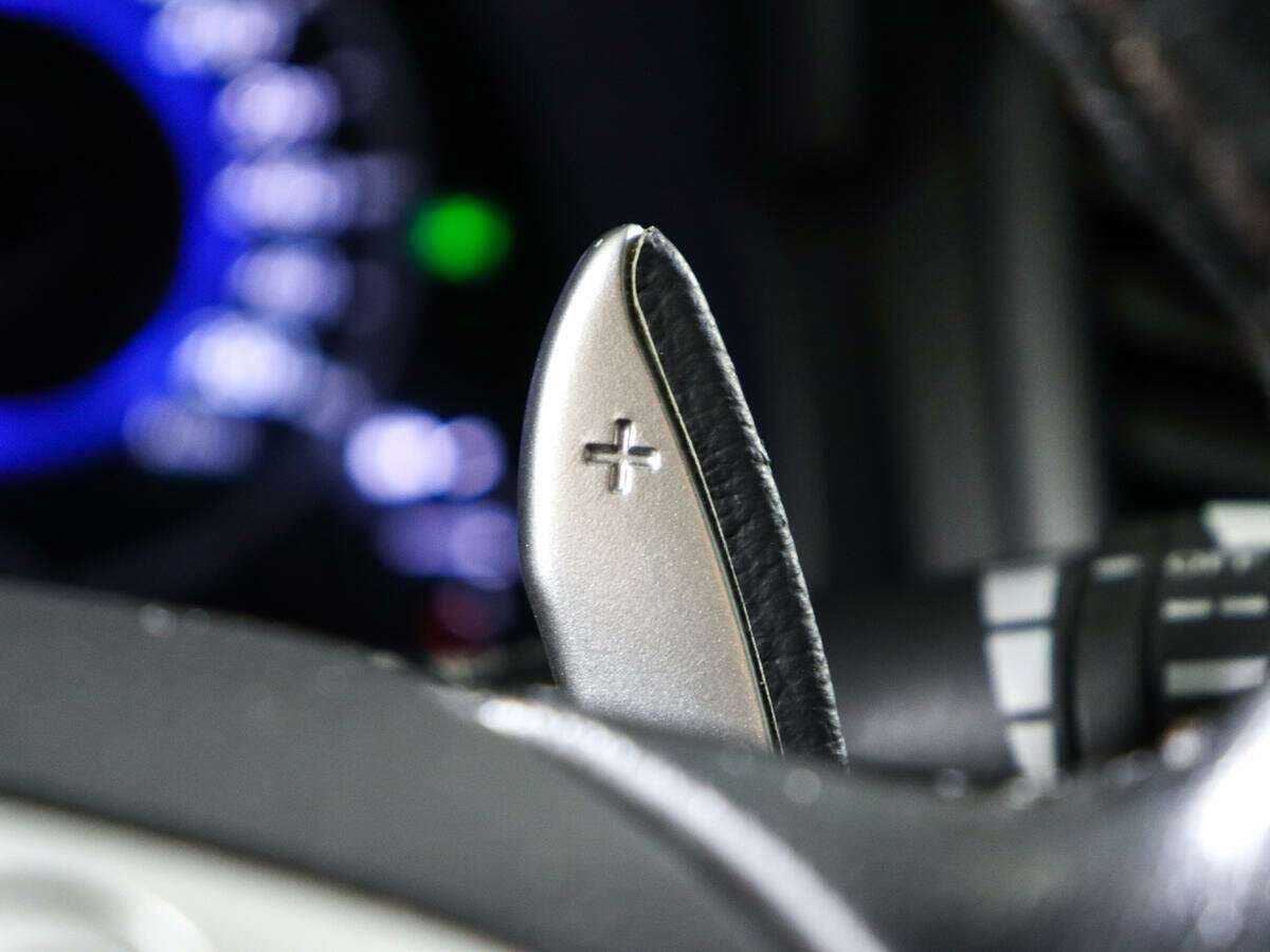 Купить Infiniti FX30d, 2013, 94 321 км, фото №14