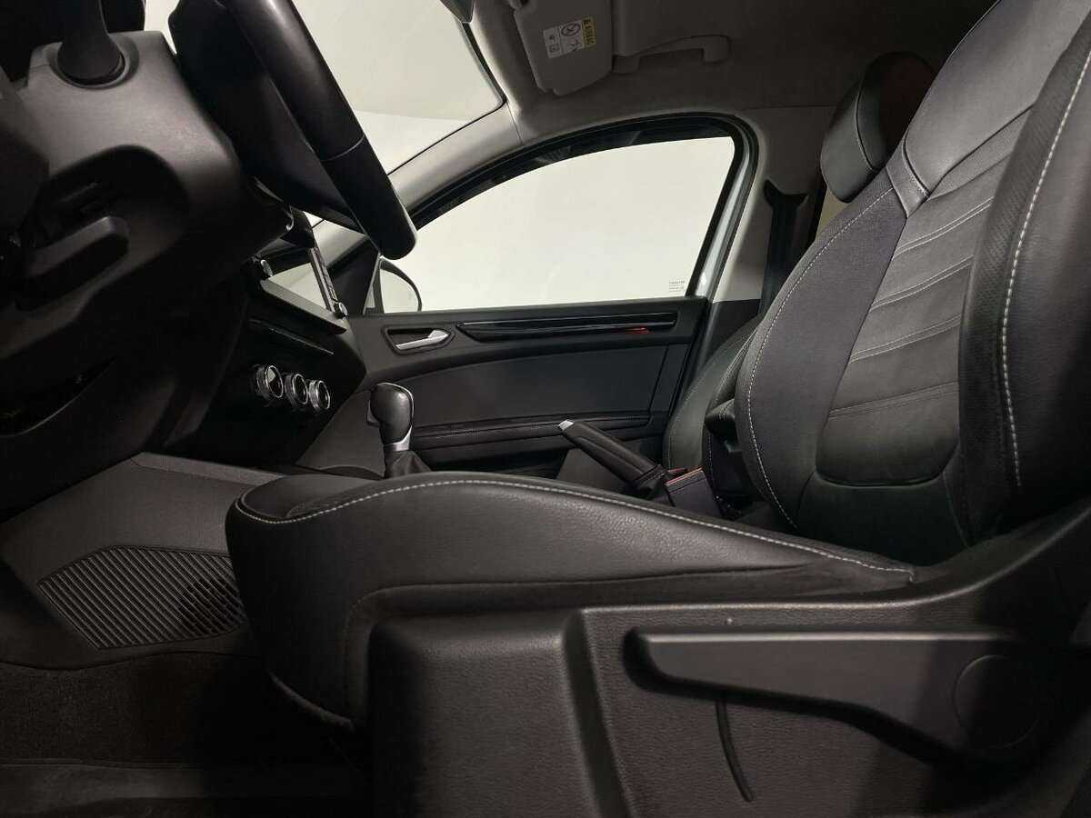 Купить Renault Arkana, 2019, 103 976 км, фото №10