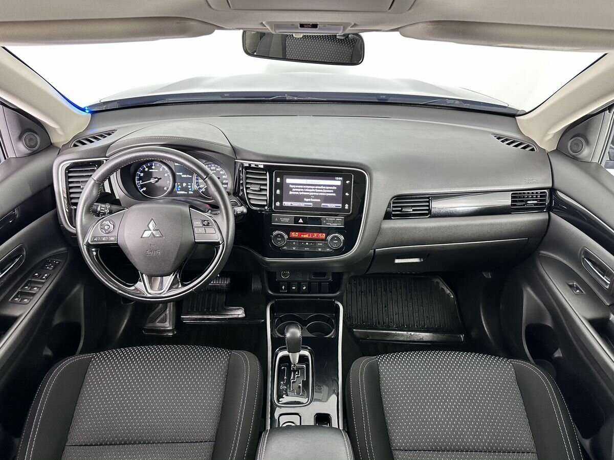 Купить Mitsubishi Outlander, 2019, 142 971 км, фото №12