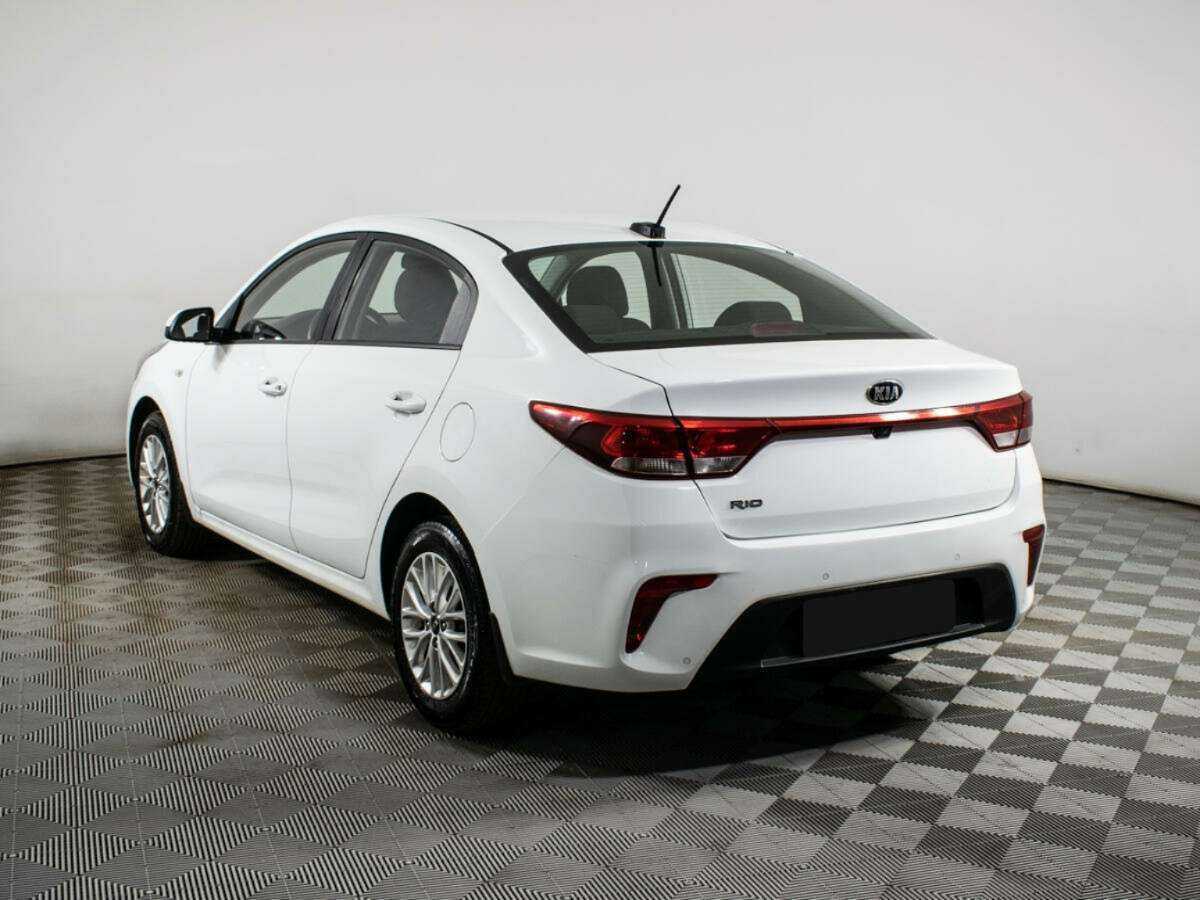 Купить Kia Rio, 2018, 157 538 км, фото №6