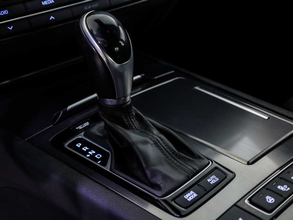 Купить Hyundai Genesis, 2014, 162 218 км, фото №16